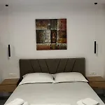 Roomy Tirana