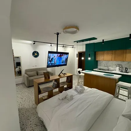 Roomy 公寓