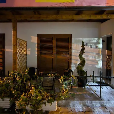 Апартаменты Roomy Тирана