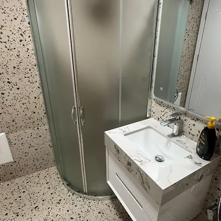 Διαμέρισμα Roomy *