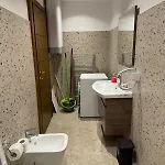 Roomy Tiran